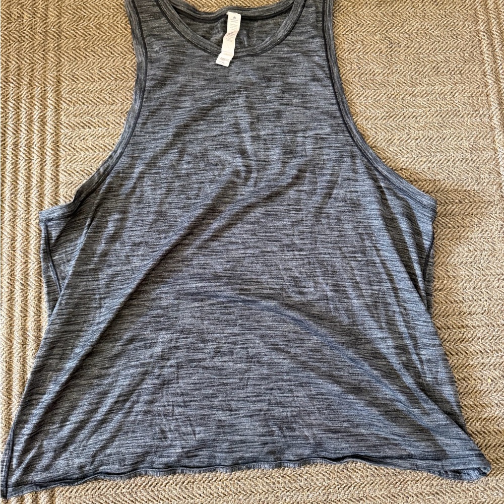 lululemon athletica Heathered Gray Sleeveless Tank - women size 10